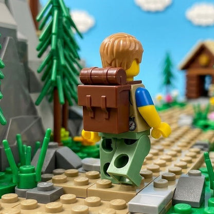 Dark Brown Explorer Backpack Minifigure
