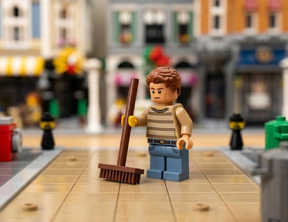 Dark Brown Cleaning Brush Minifigure