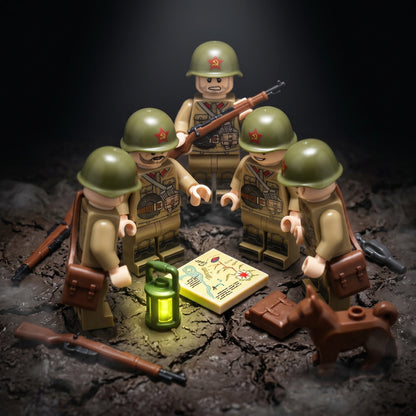 WW2 Soviet Field Forces Set — 12 Soldiers