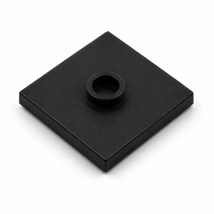 Black 2x2 center-stud jumper plate