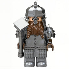 Dwarven Silver War Hammer Champion - Brick Bros